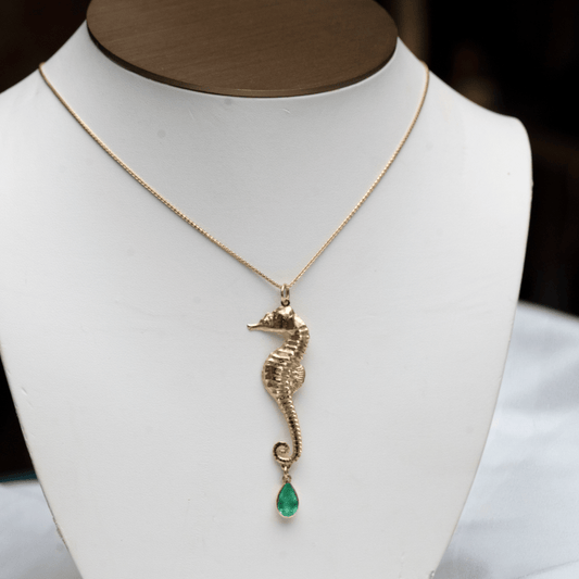 18K Gold Seahorse Pendant with Exquisite Colombian Emerald by Viviana Puello